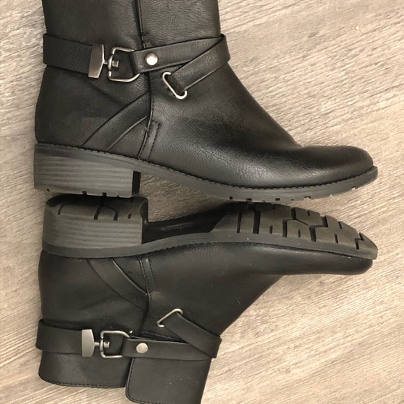 Like 🆕  Croft & Barrow Ortholite comfortable🥾Side zipper 🥾size 10 nice boot - Picture 14 of 15